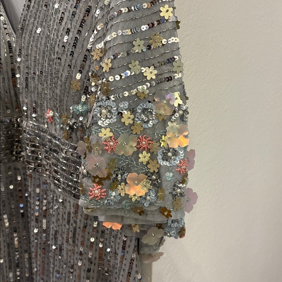 NWT Mac Duggal Silver Beaded Gown GORGEOUS - Picture 3 of 14